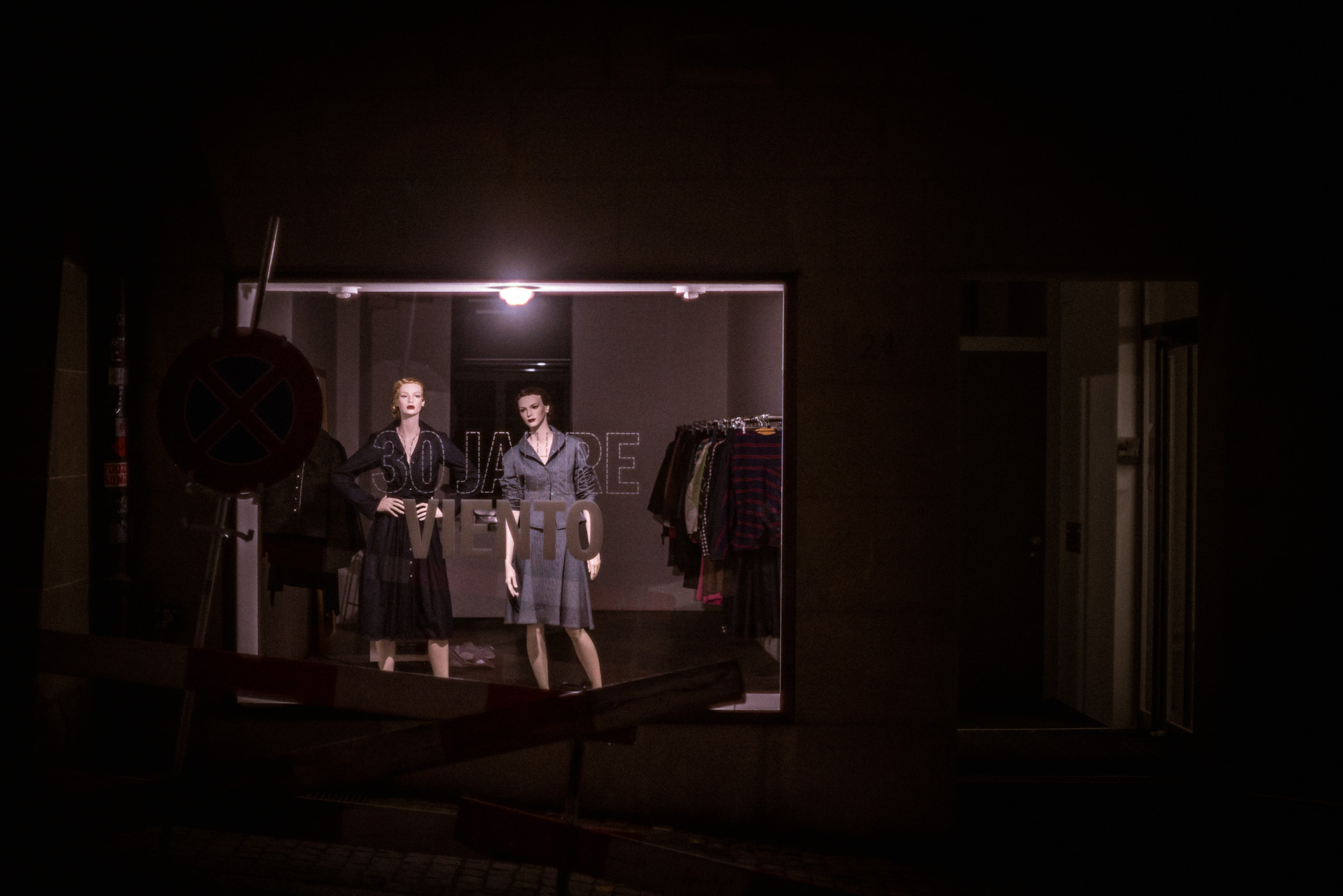 Two mannequins, observing passersby in Bern's lower old town.