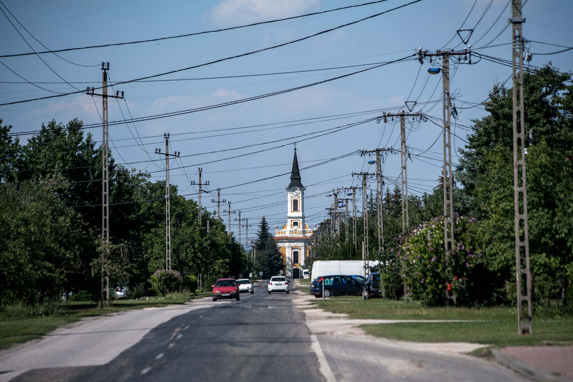 Entering Kecskéd