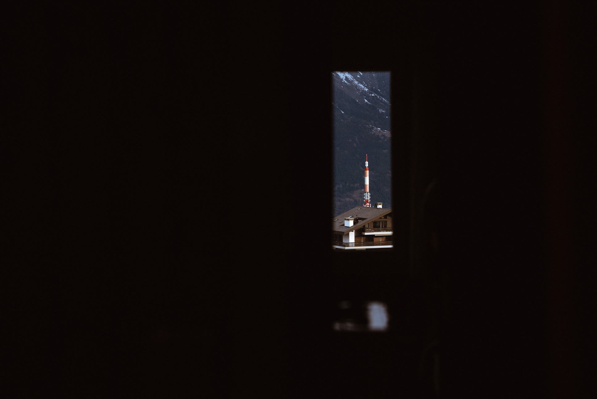 the distance between me and this window was limited by the wall behind me on the other side of the apartment