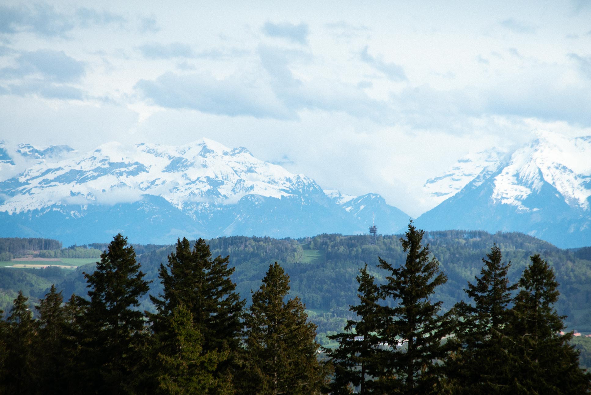 Aussichtsturm Ulmizberg, as seen from Chutzenturm