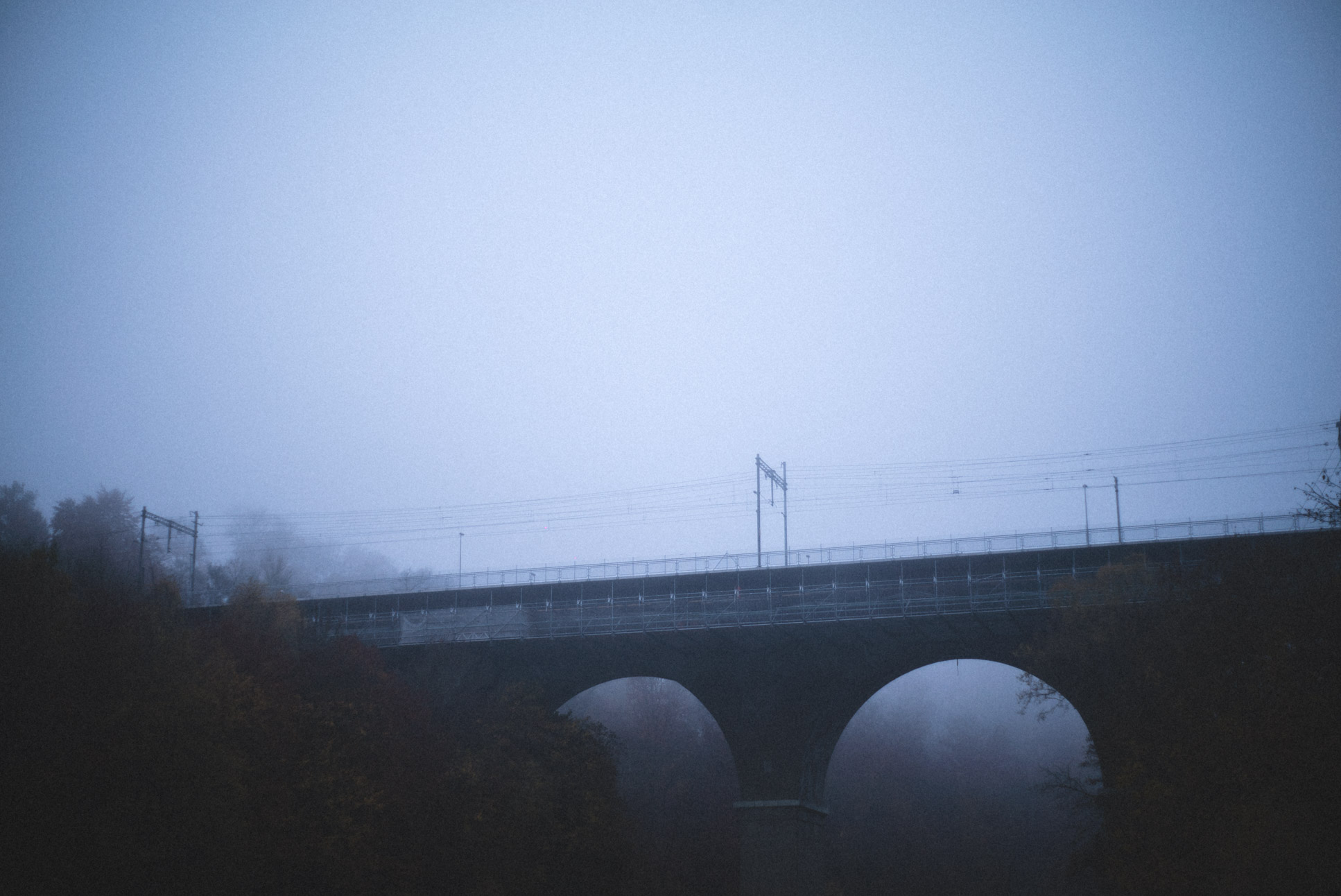 this bridge was in fact built to support the fog aesthetic, along with the train tracks